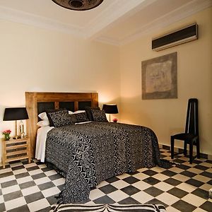 Kamer met een King Size Bed